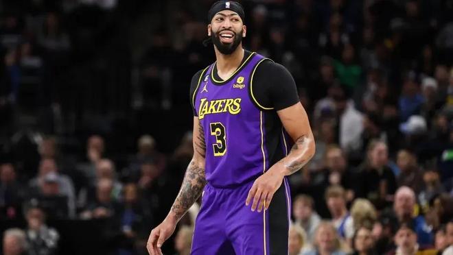 他不仅是西 他不仅是西